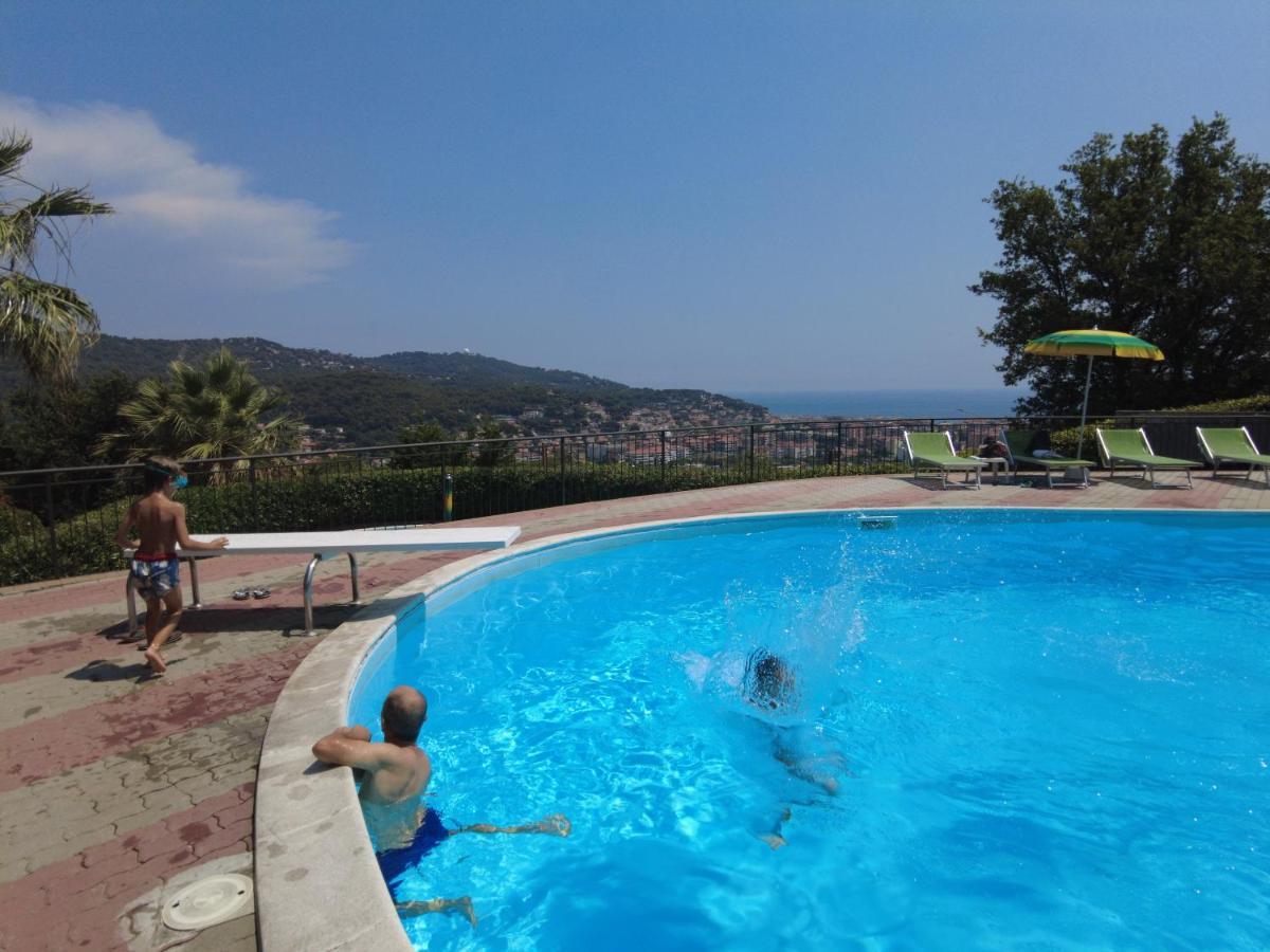 Marina dʼAndora Villaggio Colombo Nuova Gestione المظهر الخارجي الصورة